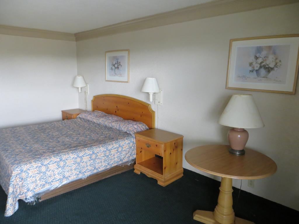 Budgetel Inn & Suites Macon Camera foto