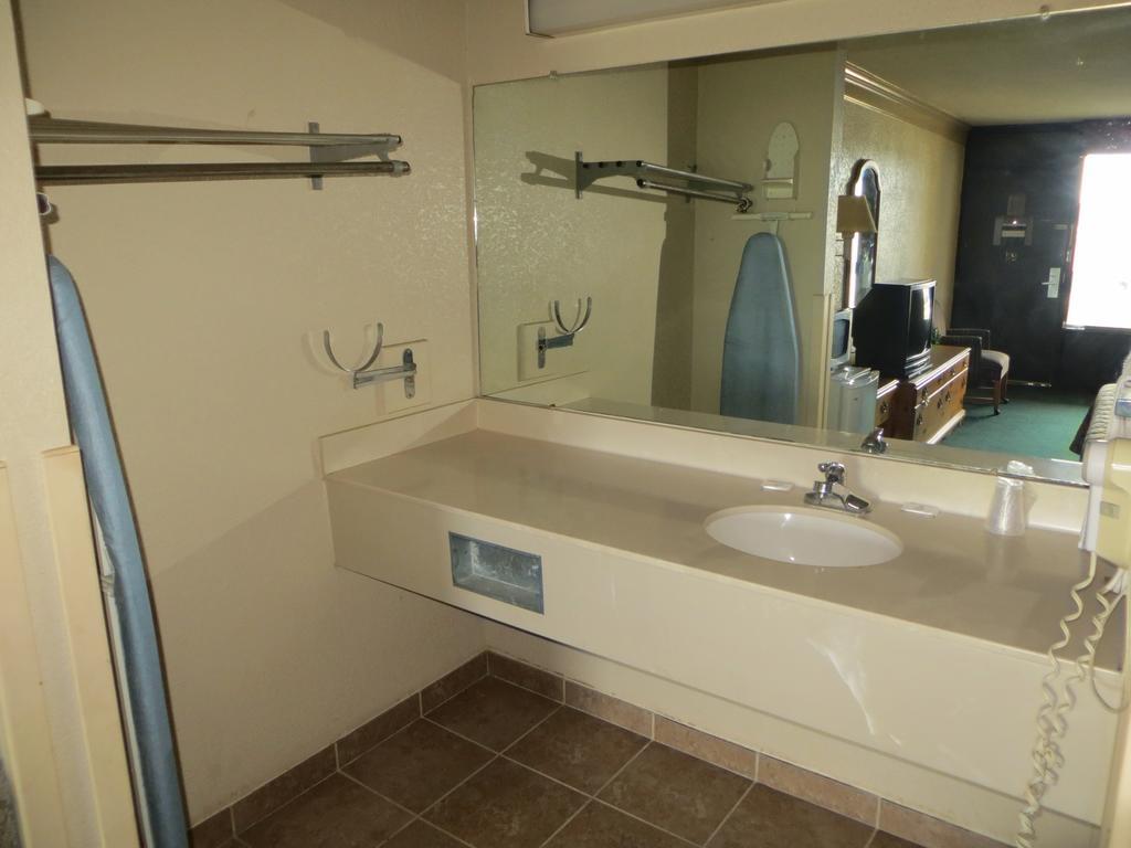 Budgetel Inn & Suites Macon Camera foto
